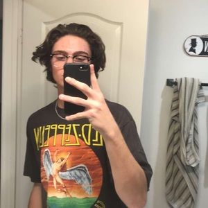 Meet your Posher, Tucker